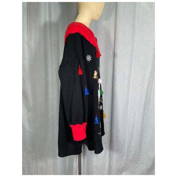 La Llama Plus Size, Ugly Christmas Sweater, Adorned with Tassels and Sequence - Picture 3 of 6